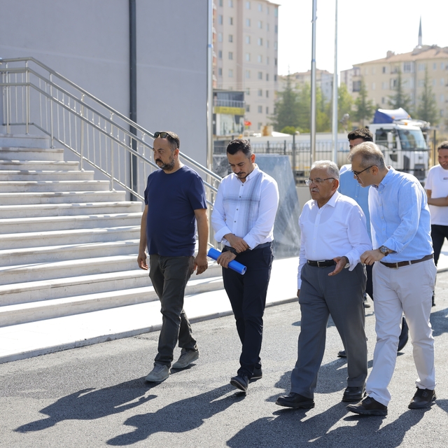 Başkan Büyükkılıç'tan 85 milyon TL'lik yatırım maliyetli eğitim yuvasında i...