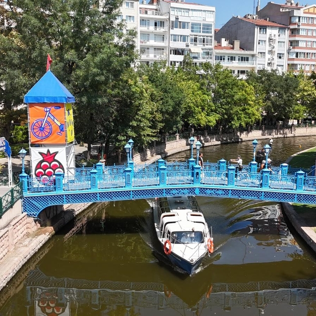 Eskişehir'de festival heyecanı başlıyor
Motto 'Porsuk akıyor, dünya Eskişeh...
