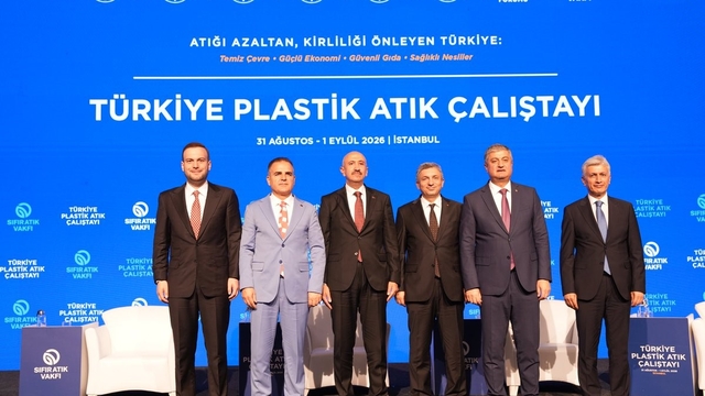 Muğla Valisi Akbıyık, Türkiye plastik atık çalıştayı'nda "Muğla modeli"ni anlattı