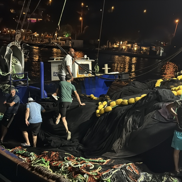 Muğla'da balıkçılar, 'Vira Bismillah' diyerek denize açıldı