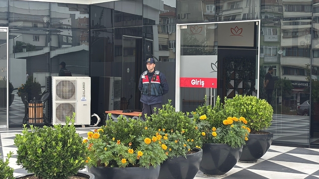 Bolu Belediyesi'ne 34 milyon liralık "hayali mesai" operasyonu: 22 gözaltı kararı
