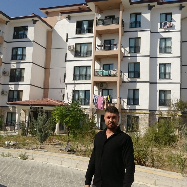 Ev alma hayaliyle 1 milyon TL ödeme yapan depremzede, aynı evin 6 kişiye da...