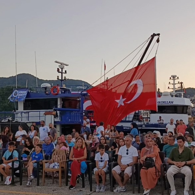 Amasra'da balıkçılar "Vira Bismillah" dedi: Yeni av sezonu başladı