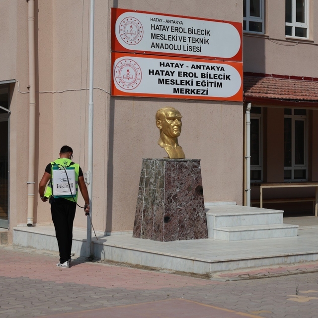 HBB, okullarda haşere ve vektörle mücadele başlattı