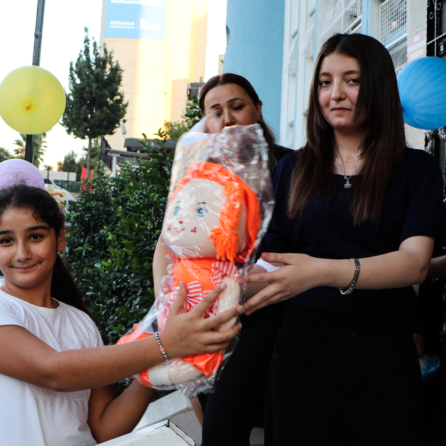 12'nci kattan düşüp hayatta kalan Ecrin, hayalini gerçekleştirdi