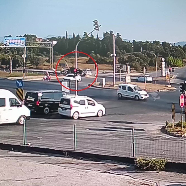Manavgat'ta feci kaza kamerada: 1 yaralı