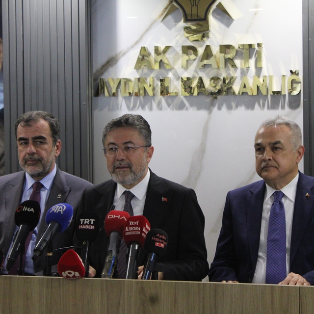 Sarıçay Barajı yıl sonuna kadar tamamlanacak
Bakan Yumaklı: "Kırsal kalkınm...