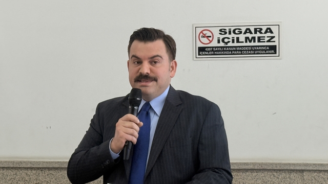 Tarsus'ta yeni adli yıl başladı
Başsavcı Özkaynak: "Adliyemizin kapısı sizindir"