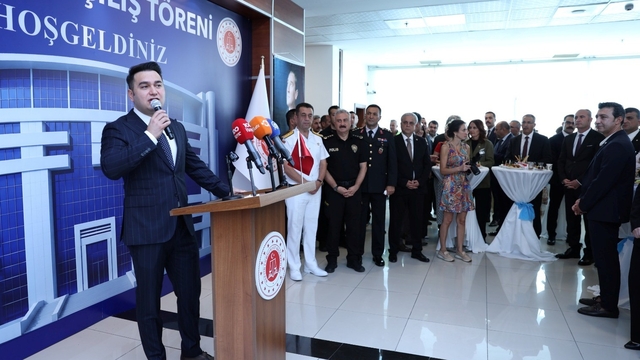 Mersin'de yeni adli yıl törenle açıldı
Başsavcı Emre: "Vatandaşımız, milletimiz bizden adalet bekliyor"