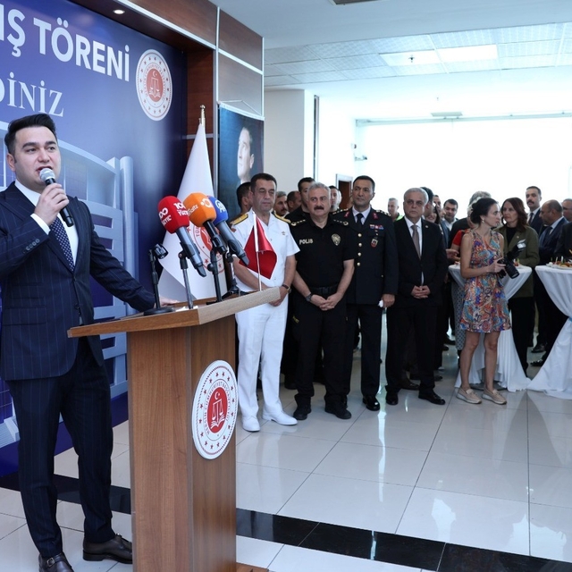 Mersin'de yeni adli yıl törenle açıldı
Başsavcı Emre: "Vatandaşımız, millet...