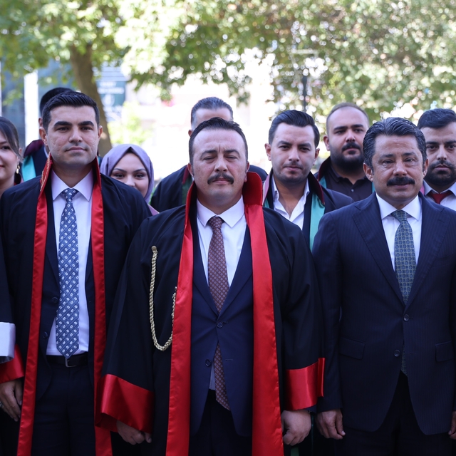 Kırşehir'de yeni adli yıl törenle açıldı
Cumhuriyet Başsavcısı Ener, "Adale...