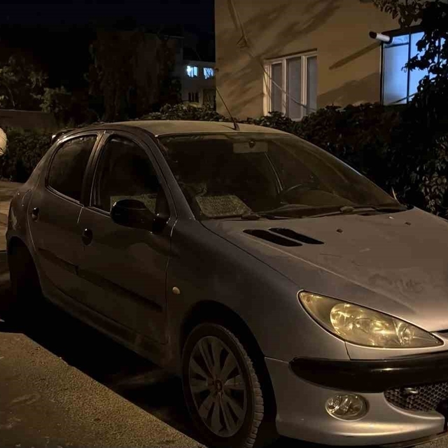 Polisin ele geçirdiği satılmak üzere hazırlanan uyuştucu ile alakalı 2 şahı...
