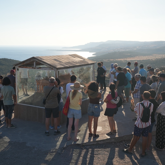 Çanakkale'de festivalin üçüncü gününde Assos Ören Yeri keşfedildi