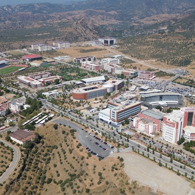 ADÜ'de yeni programlarla eğitimde çeşitlilik ve kalite odaklı çalışmalar sü...