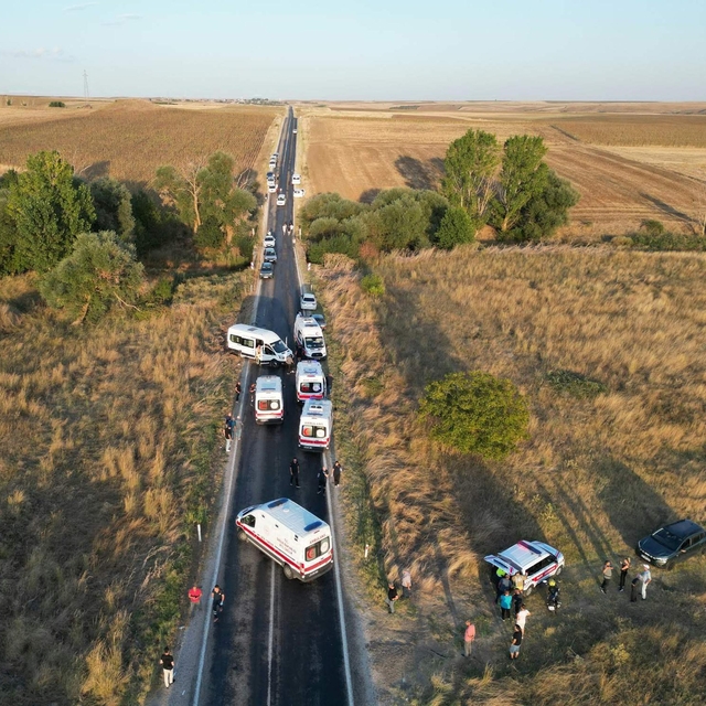 Edirne'de zincirleme kaza: 6 yaralı