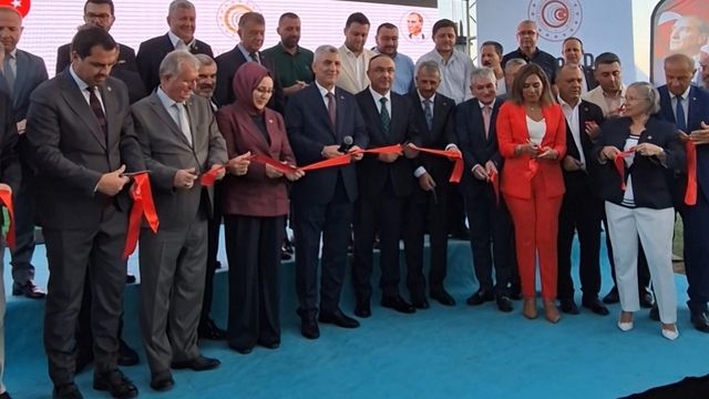 Bakan Bolat: "Türkiye büyük bir üretim ülkesi haline geldi"
"Tarımda arz güvenliği milli güvenlik meselesidir"
Tekirdağ'da "Tarım, Sanayi, Hayvancılık ve Teknolojileri Fuarı" törenle açıldı