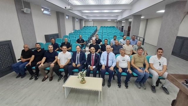 Erzincan'da eğitim yöneticilerine yönelik seminer düzenlendi