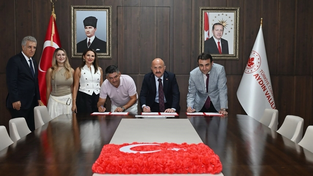 Kuşadası'na yeni anaokulu için imzalar atıldı