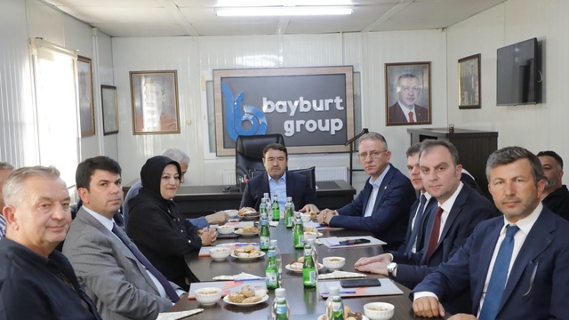 Kütahya'da ilçelerdeki yol çalışmaları masaya yatırıldı