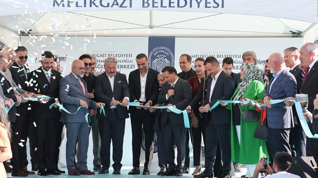 Melikgazi Belediyesi, yeni sağlık yatırımları ile hayatlara dokunmaya devam ediyor