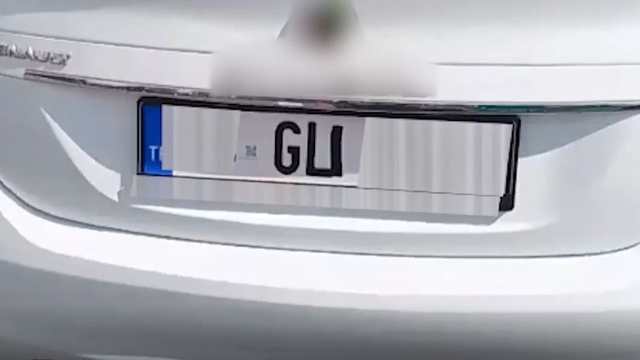 Plakasındaki harfi değiştiren sürücüye 140 bin TL ceza