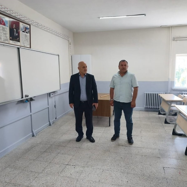 Aydıntepe'de yeni dönem öncesi okullarda inceleme yapıldı