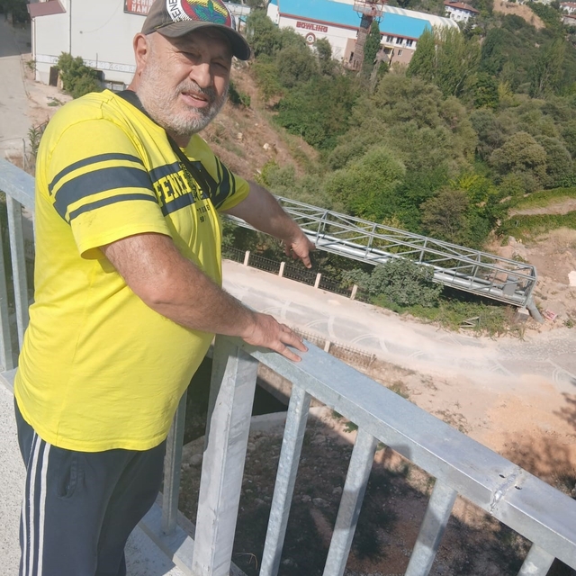 Hamsu köprüsü tehlike saçıyor