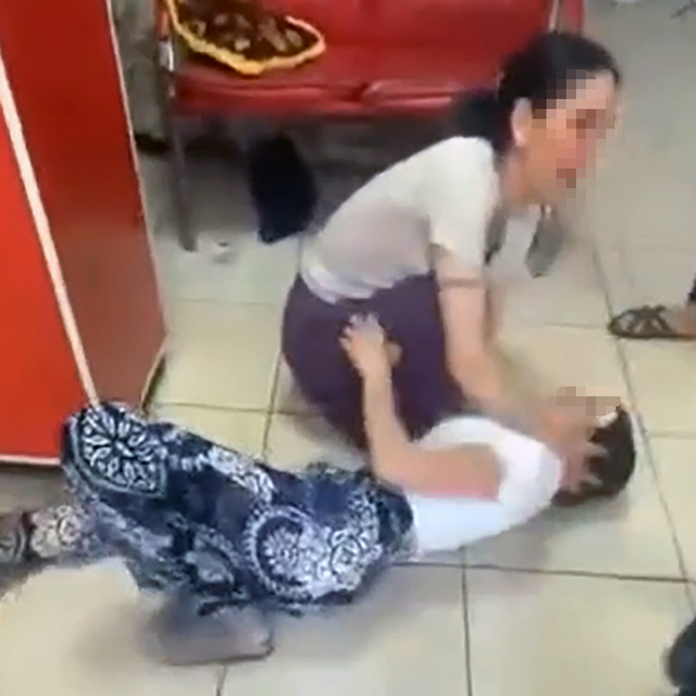 Yakalanan hırsızlık şüphelileri, epilepsi nöbeti yalanıyla kurtulmaya çalış...