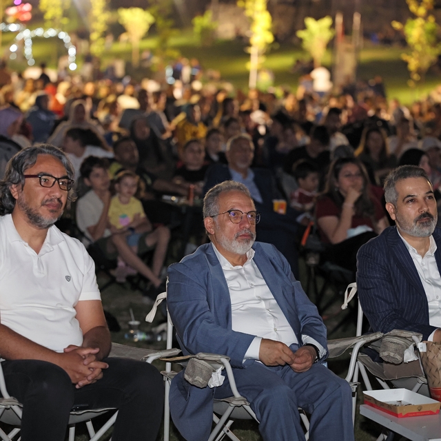 Talas'ta açık hava sinemasında 'Asırlık Gece' heyecanı