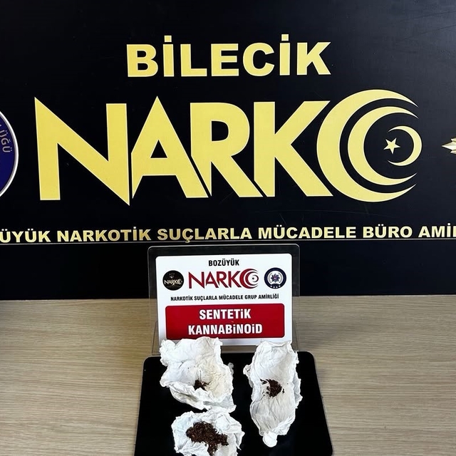Şüphe üzerine durdurulan kişinin üzerinde uyuşturucu madde ele geçirildi