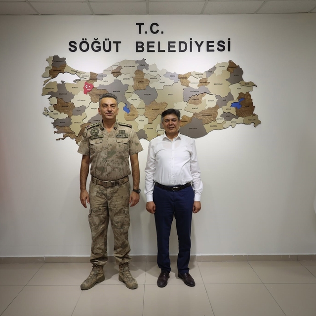 Albay Talha Övet ilçeye veda ediyor