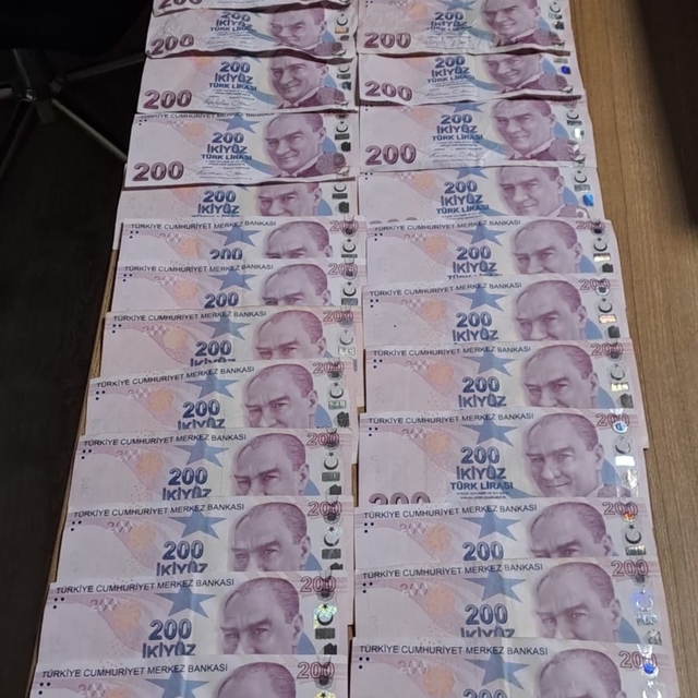 Kumar oynayan 3 kişiye 34 bin 812 lira ceza