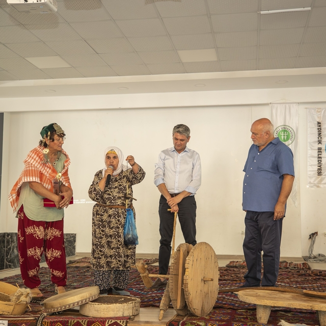 Mersin'de bilim ve kültür buluşması Yörük göçüyle başladı