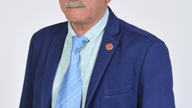Köy muhtarı kazada öldü