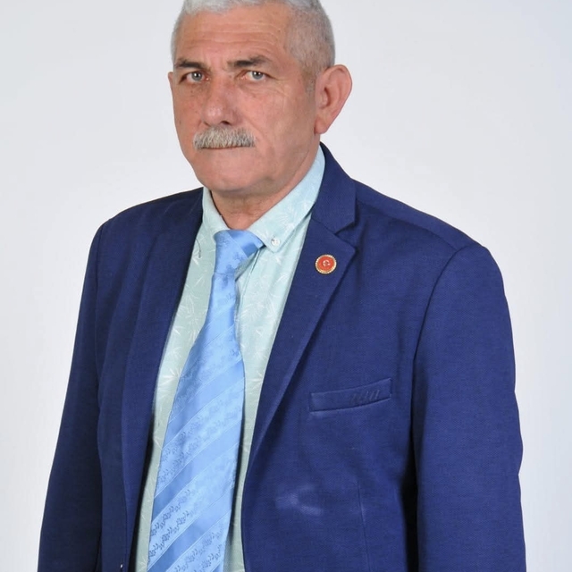 Köy muhtarı kazada öldü