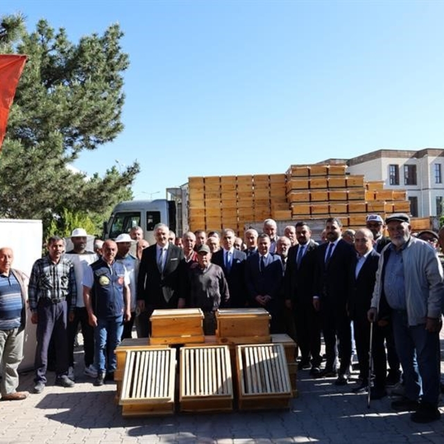 Nevşehir'de 400 arı kovanı dağıtılacak