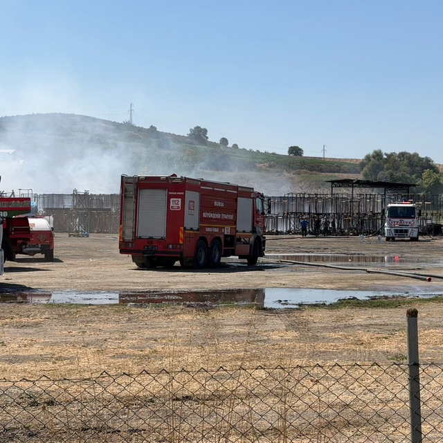 Bursa'daki fabrika yangını kontrol altına alındı