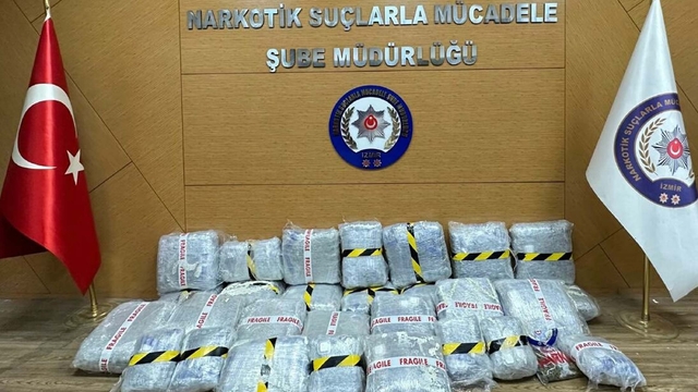 İzmir'de 80 kilo uyuşturucu ele geçirildi: 1 tutuklama