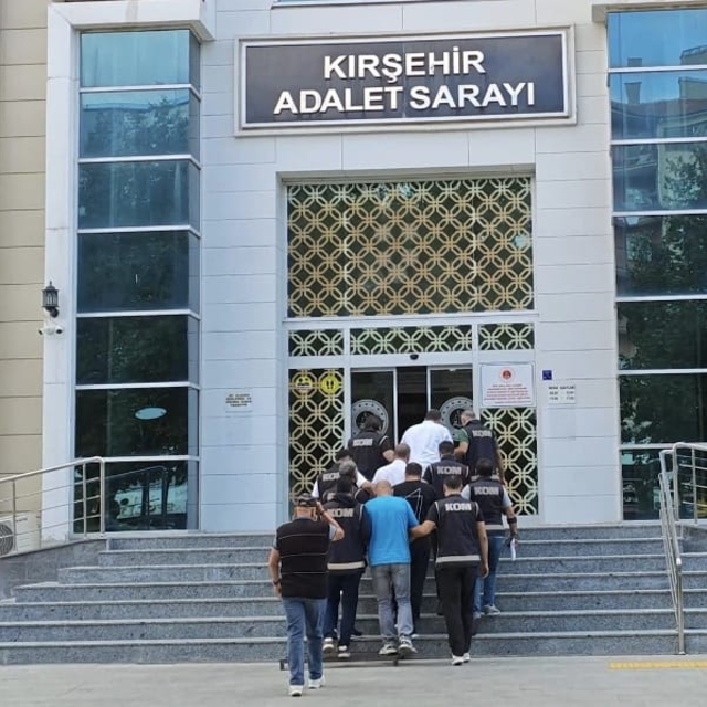 Kırşehir'de yağma operasyonu: 4 tutuklama