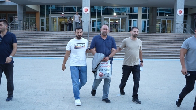 200 bin euroluk rüşvet iddiasında meclis üyesi tutuklandı