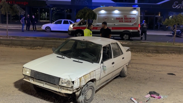 Takla atan otomobilden burnu bile kanamadan çıktı