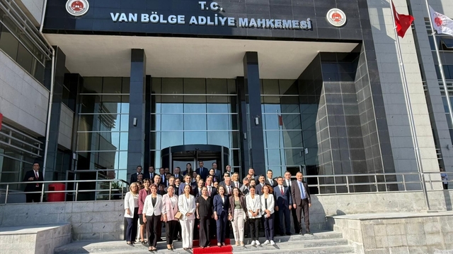 HSK Üyesi Sait Özdemir'den Van'da önemli ziyaretler