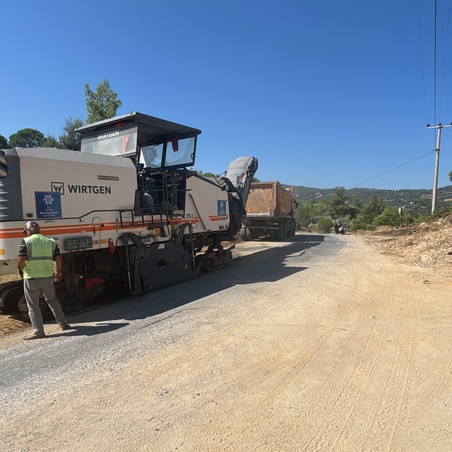 Aydın Büyükşehir 17 ilçede çalışmalarına devam ediyor
