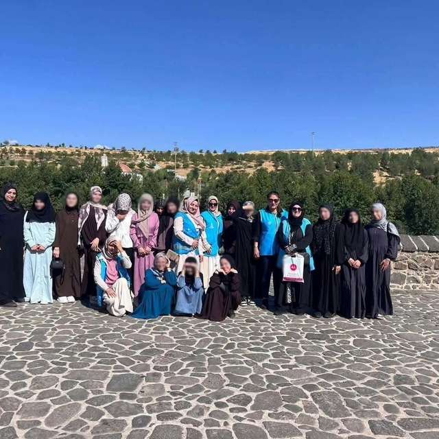 Kur'an kursu öğrencilerine gezi programı düzenlendi