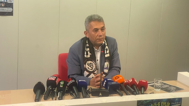 Çal'da 3 gün sürecek Bağ Bozumu Festivali başlıyor Çal Belediye Başkanı Ahmet Hakan; "Üzüm fiyatları çiftçiyi zorluyor"