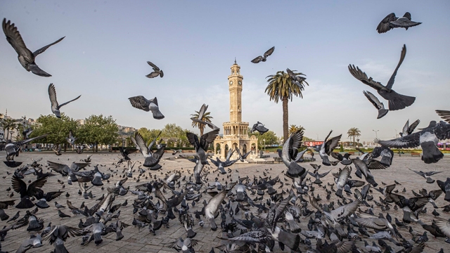 Saat Kulesi 125 yıldır İzmir'in zamanına tanıklık ediyor