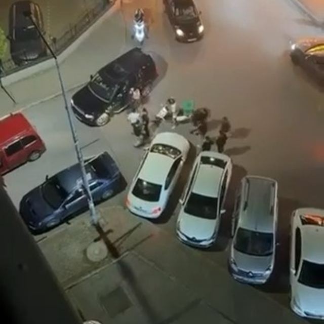 "Sinyal ver" diye bağırdı, sözlü tartışma kameraya yansıdı