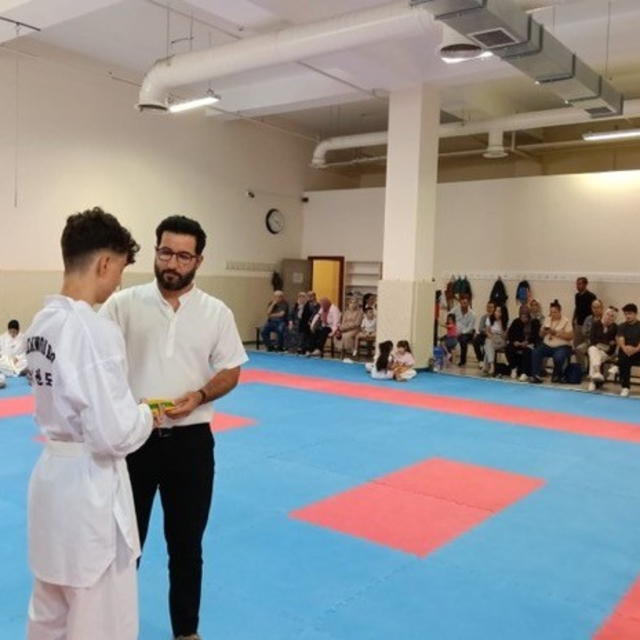Çocuk Evleri Sitesinde kalan sporcu, kuşak sınavını başarıyla geçti