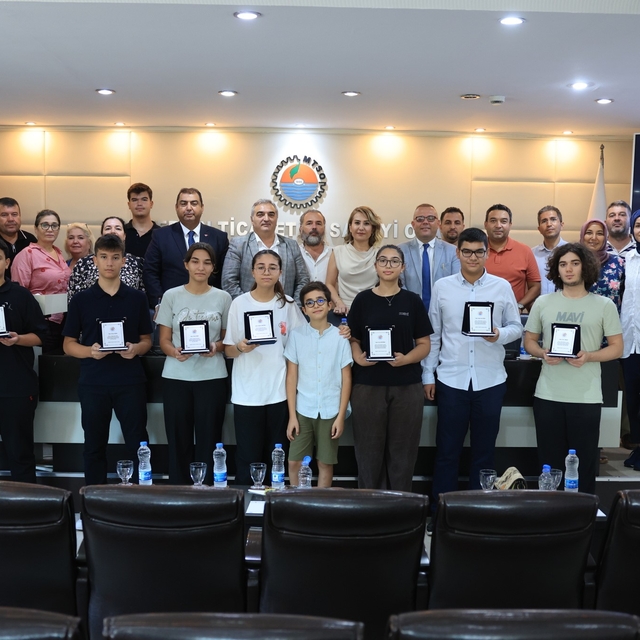 MTSO'dan başarılı öğrencilere ödül