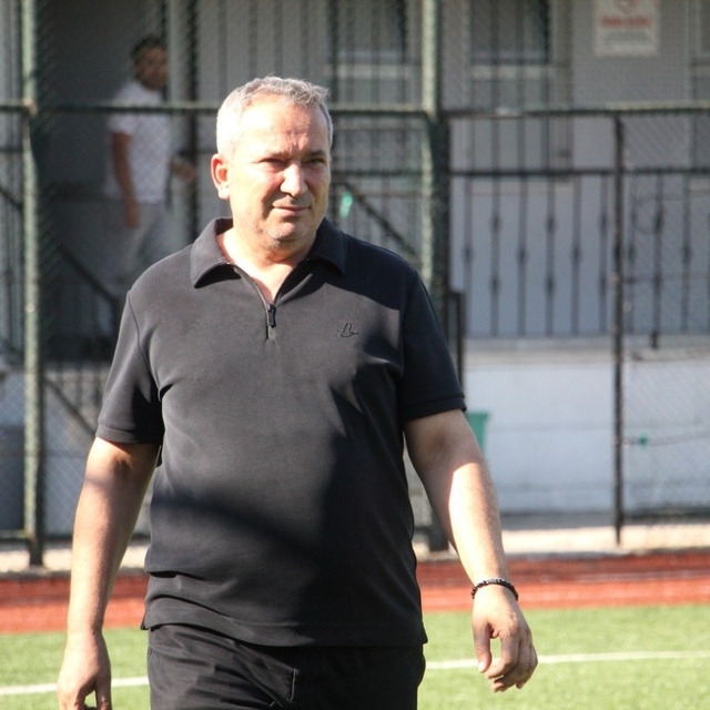 İbrahim Gürel'den, İbanoğlu'na çağrı: "Transferlere müdahale edin"
Denizli...
